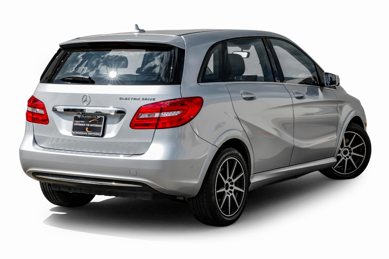 Mercedes-Benz B 250e Vehicle Main Gallery Image 10