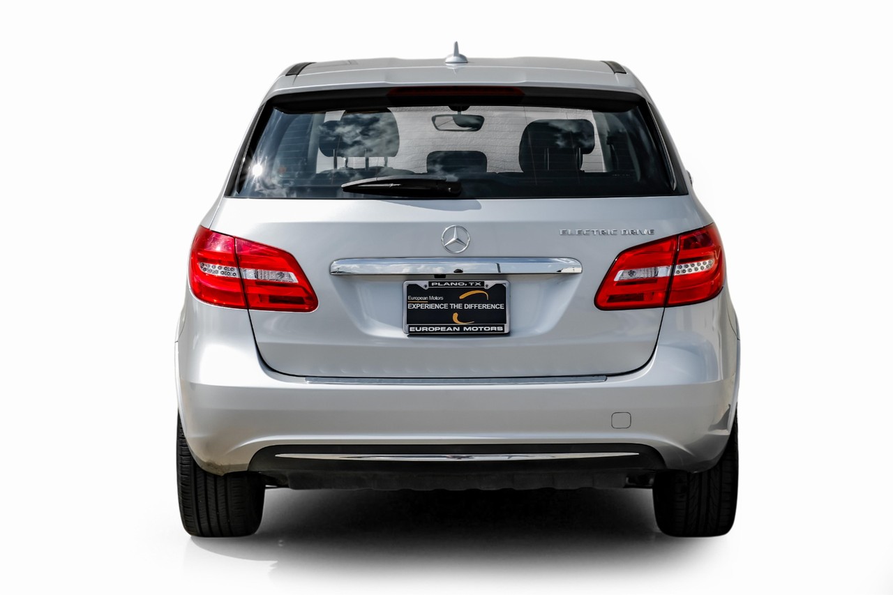 Mercedes-Benz B 250e Vehicle Main Gallery Image 11