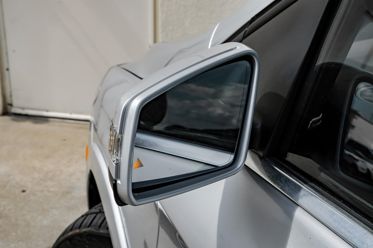 Mercedes-Benz B 250e Vehicle Main Gallery Image 39