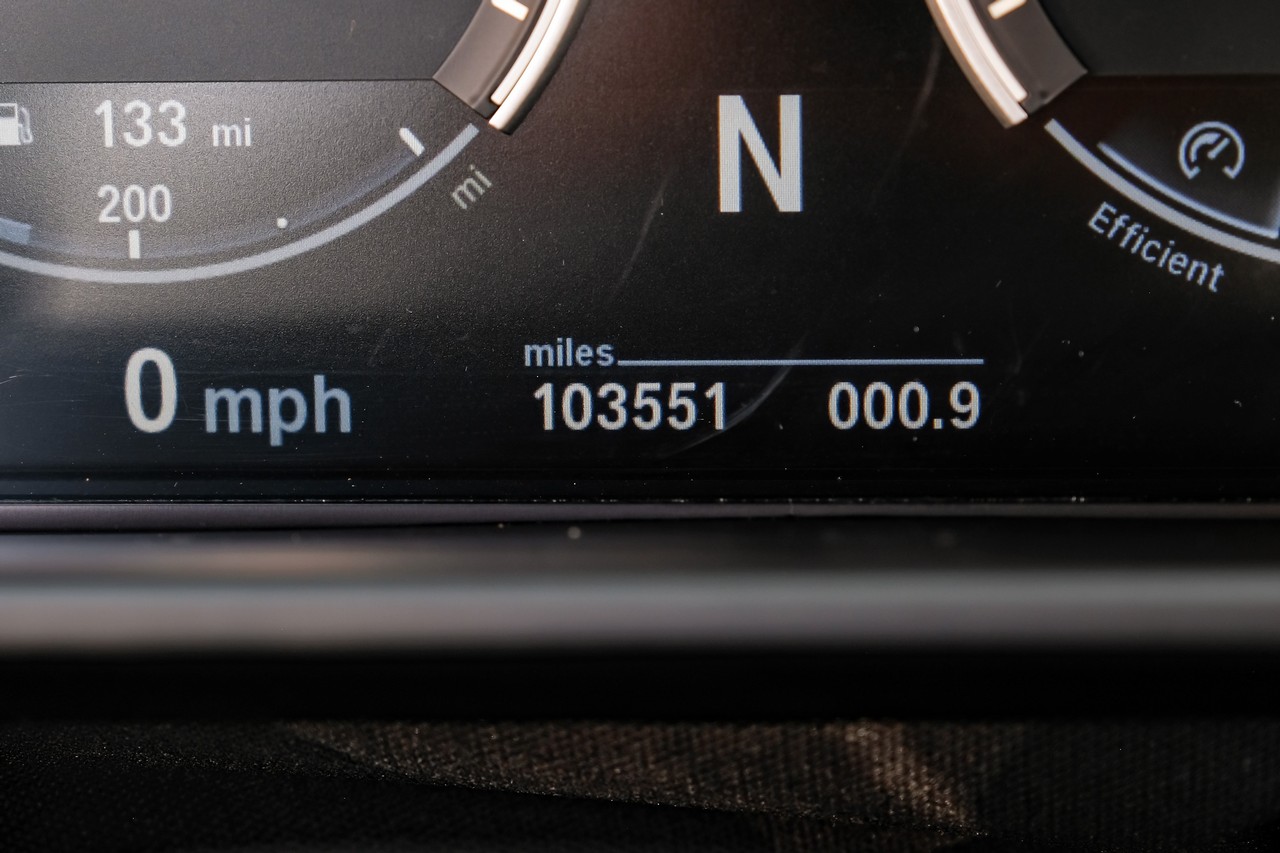 BMW X5 M Vehicle Main Gallery Image 24