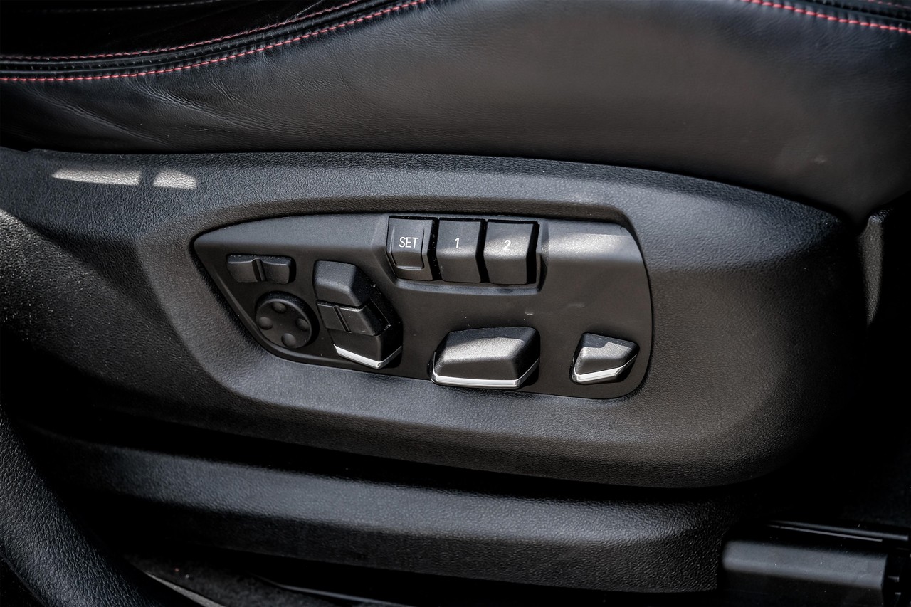 BMW X5 M Vehicle Main Gallery Image 40