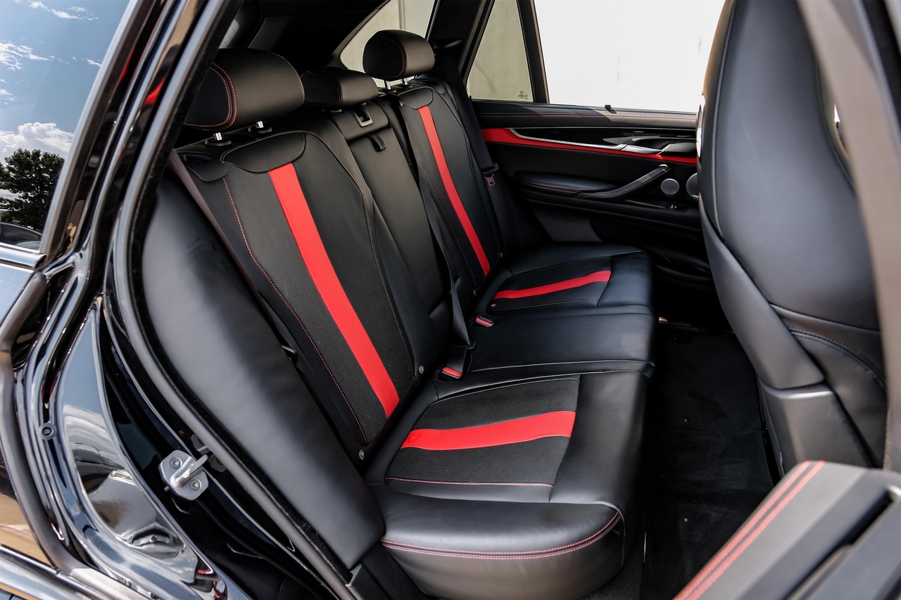 BMW X5 M Vehicle Main Gallery Image 41