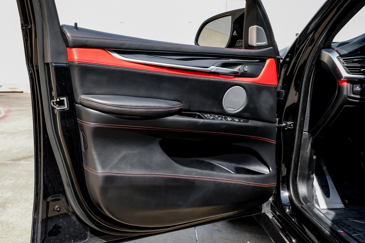 BMW X5 M Vehicle Main Gallery Image 48