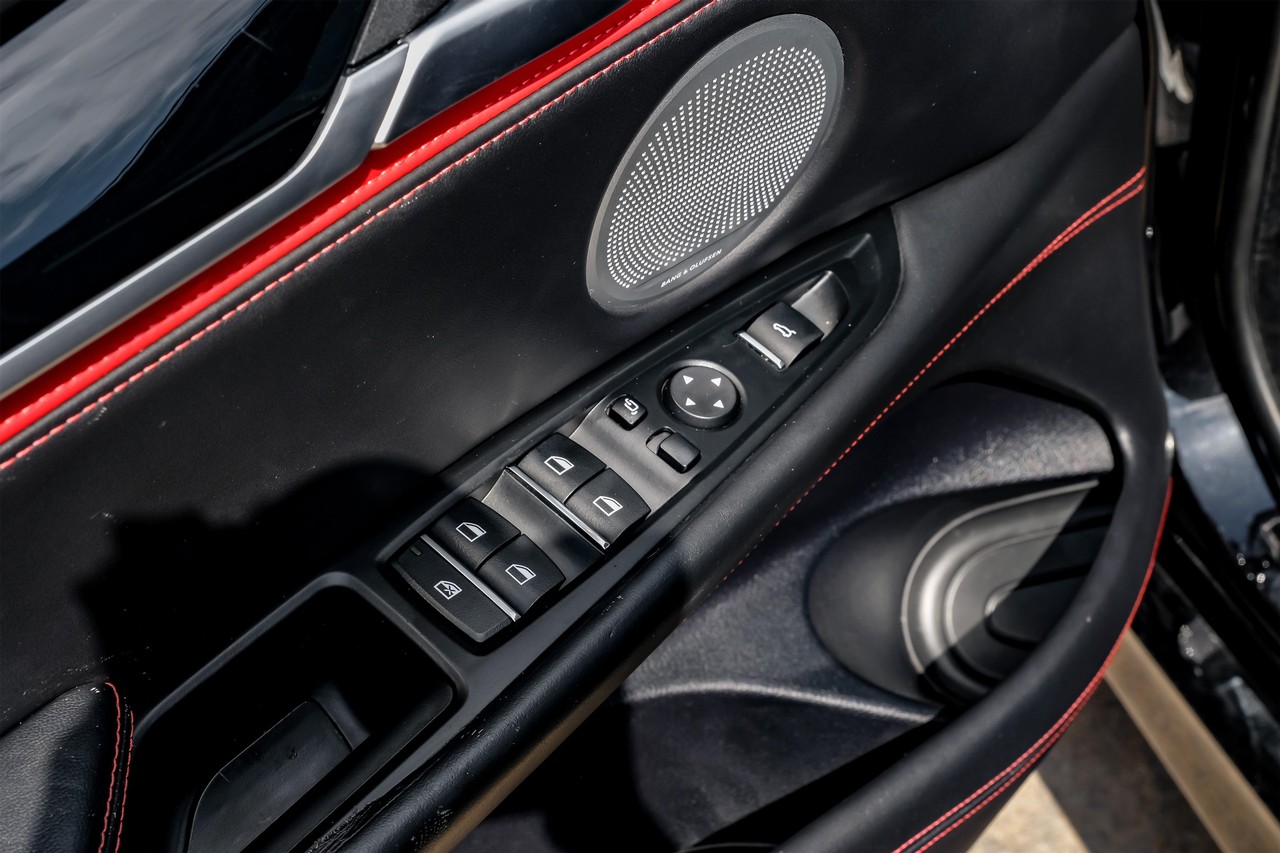 BMW X5 M Vehicle Main Gallery Image 49