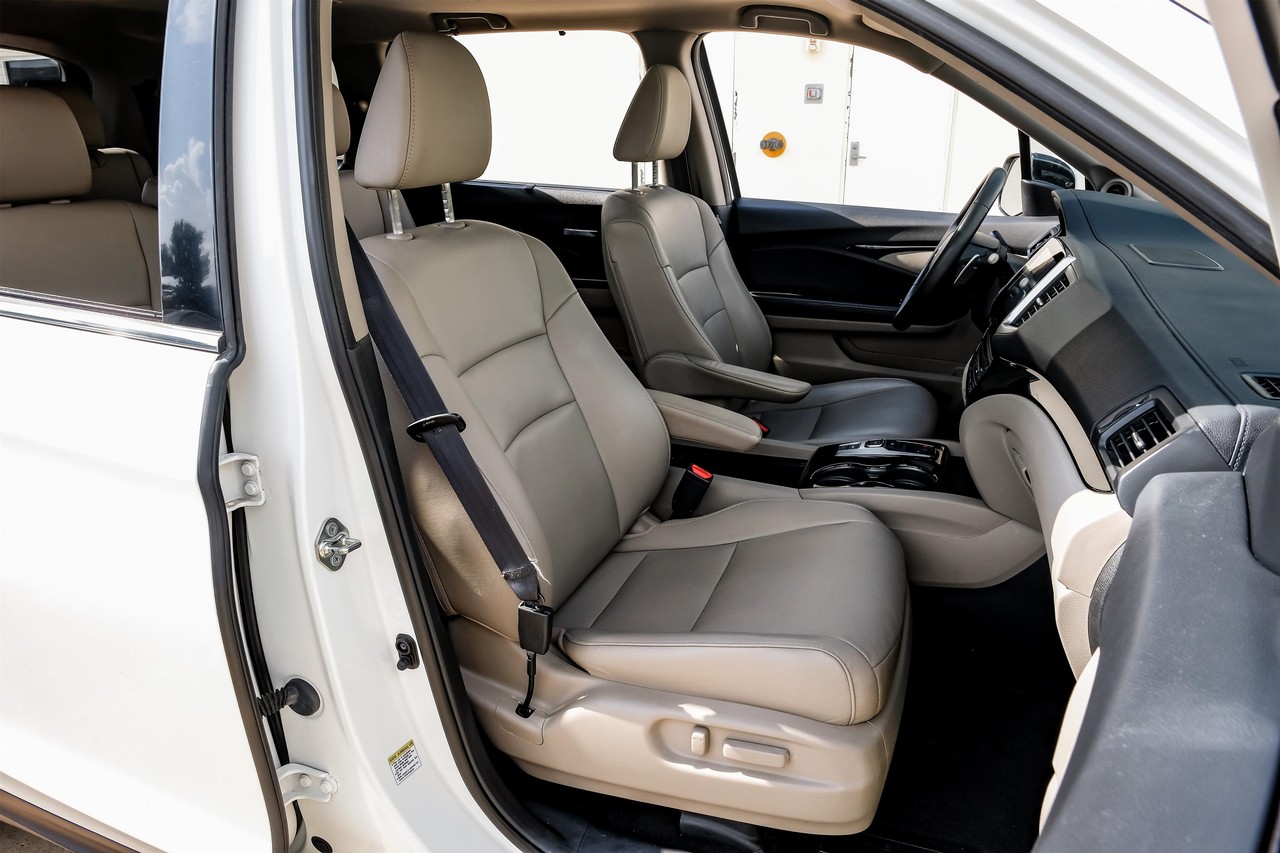 Honda Pilot Vehicle Main Gallery Image 35