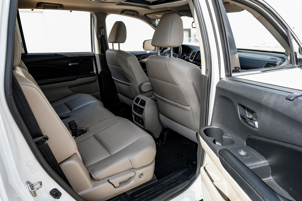 Honda Pilot Vehicle Main Gallery Image 38