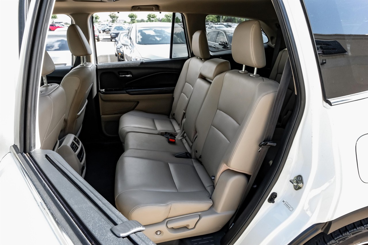Honda Pilot Vehicle Main Gallery Image 40