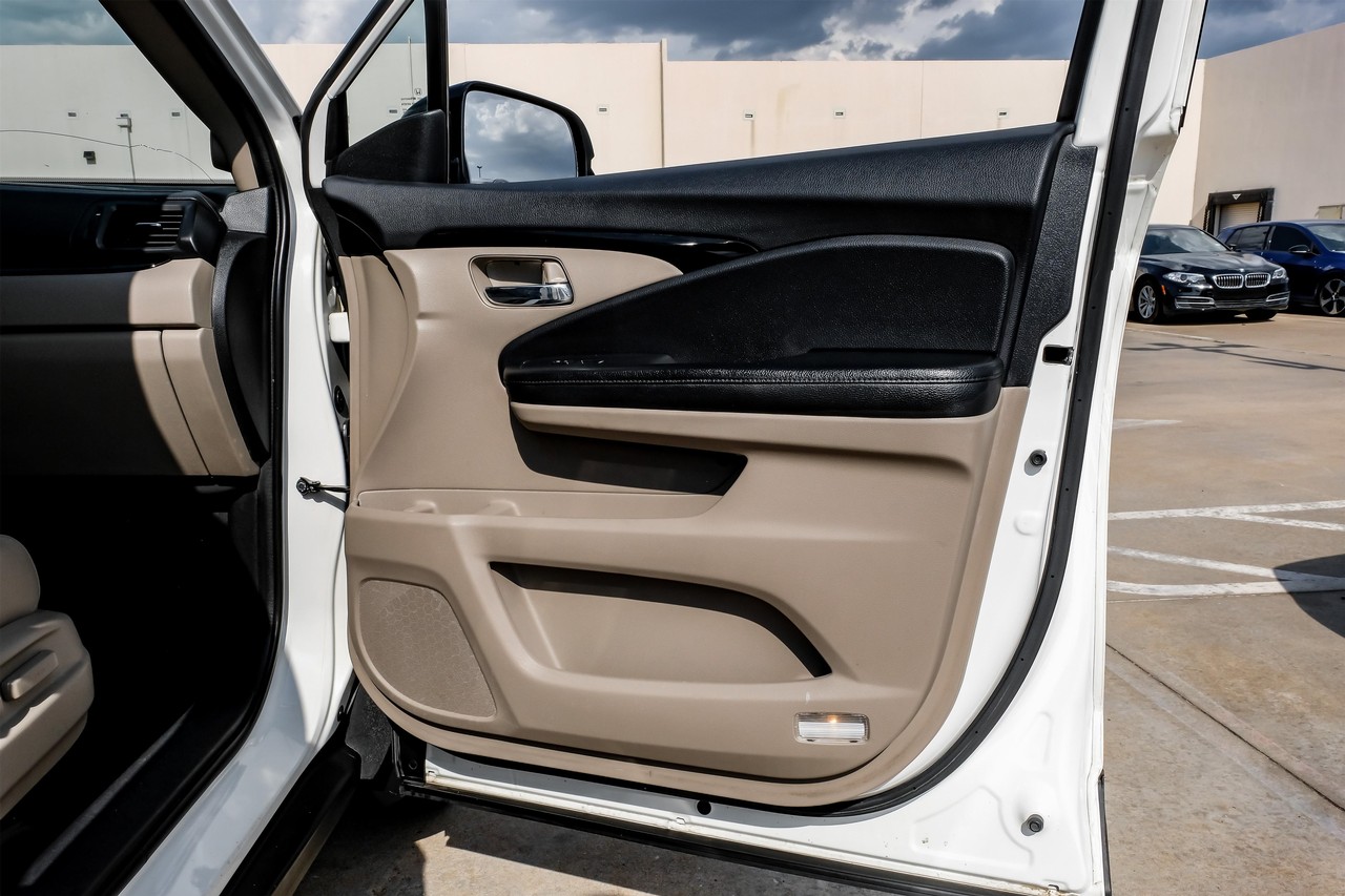 Honda Pilot Vehicle Main Gallery Image 47