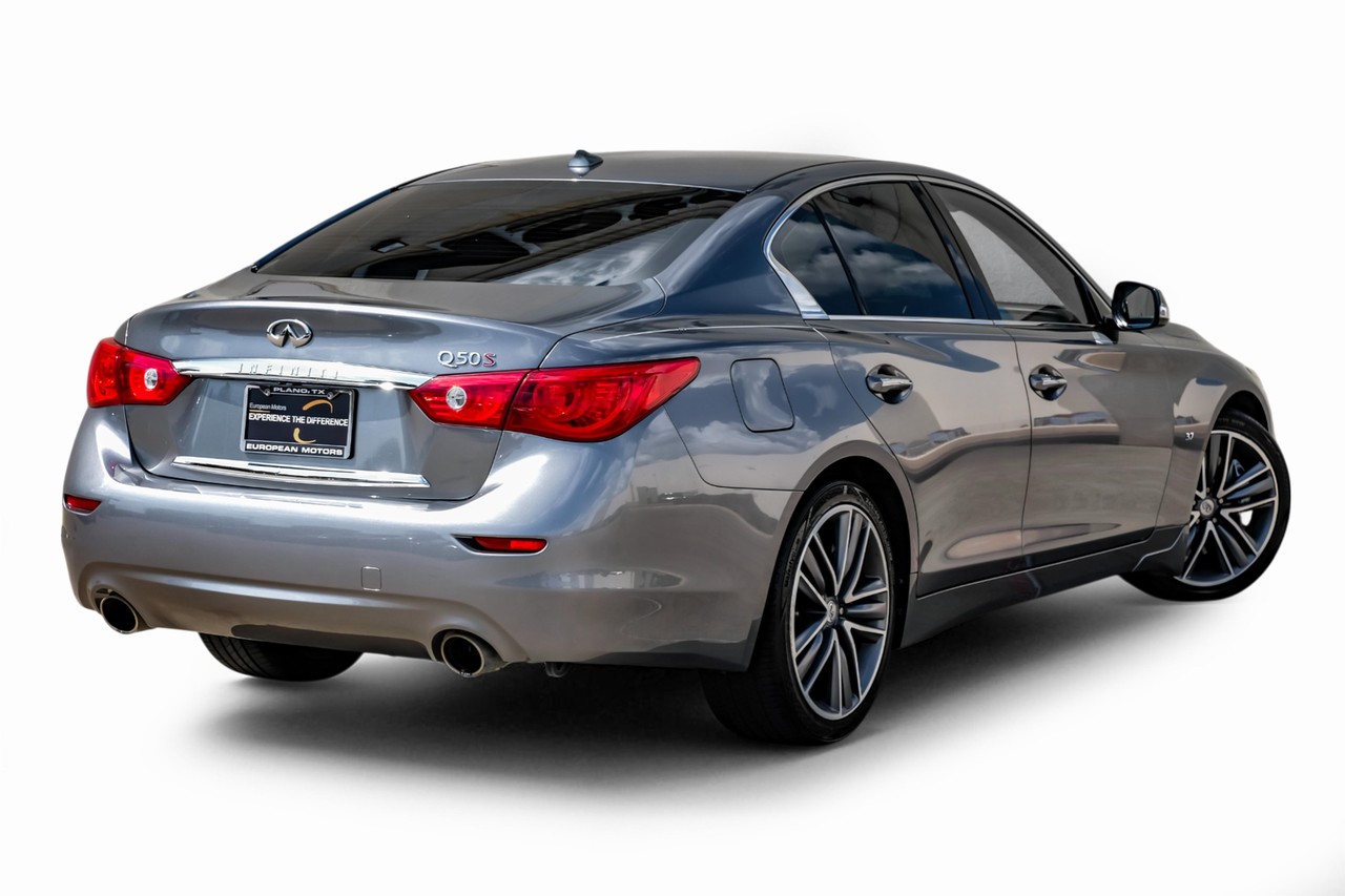 INFINITI Q50 Vehicle Main Gallery Image 11