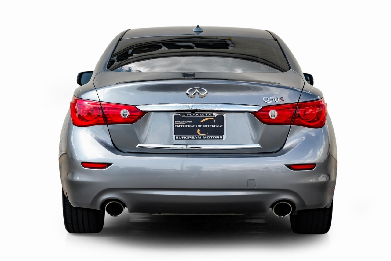 INFINITI Q50 Vehicle Main Gallery Image 12
