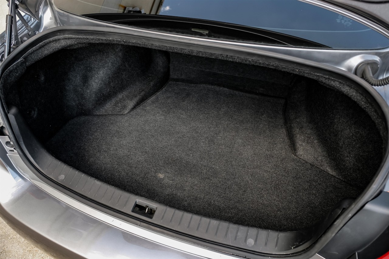 INFINITI Q50 Vehicle Main Gallery Image 48