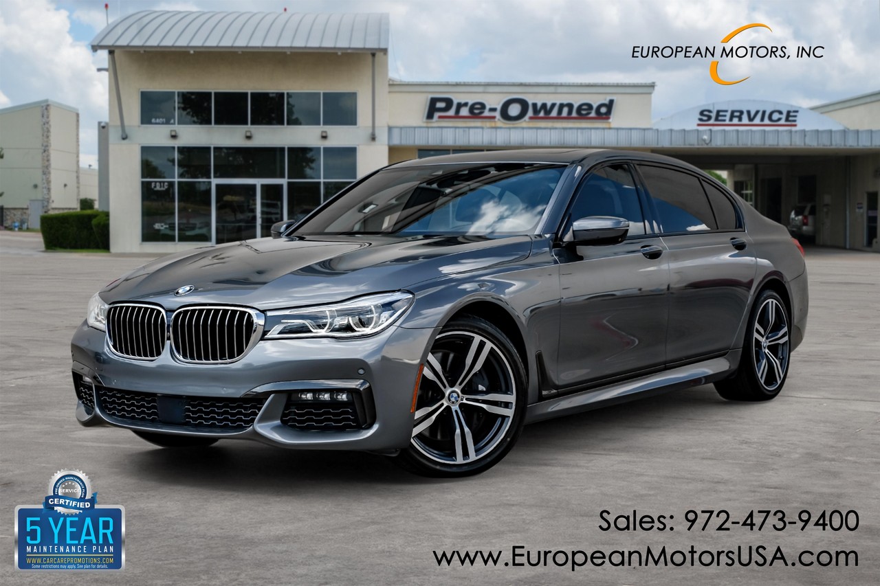 BMW 750i xDrive Vehicle Main Gallery Image 01