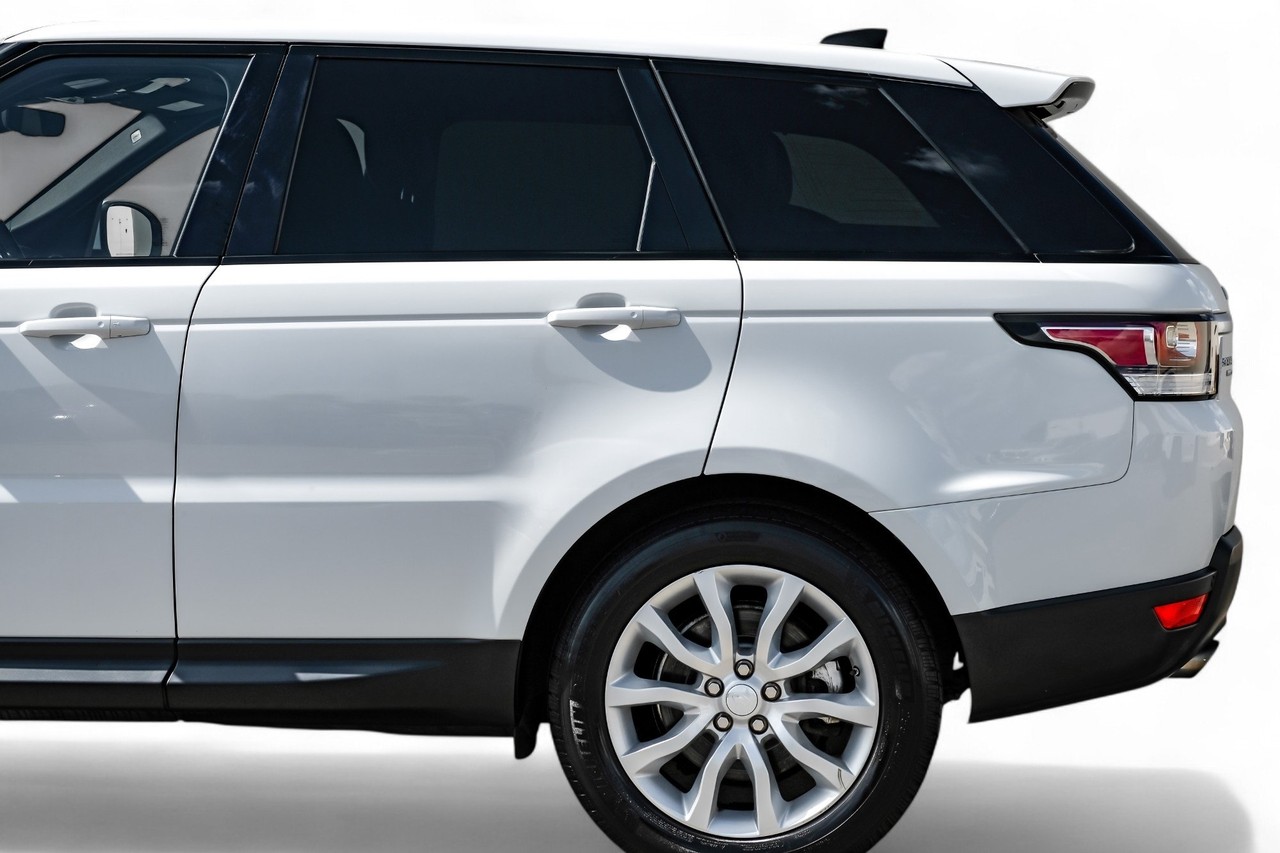 Land Rover Range Rover Sport Vehicle Main Gallery Image 15
