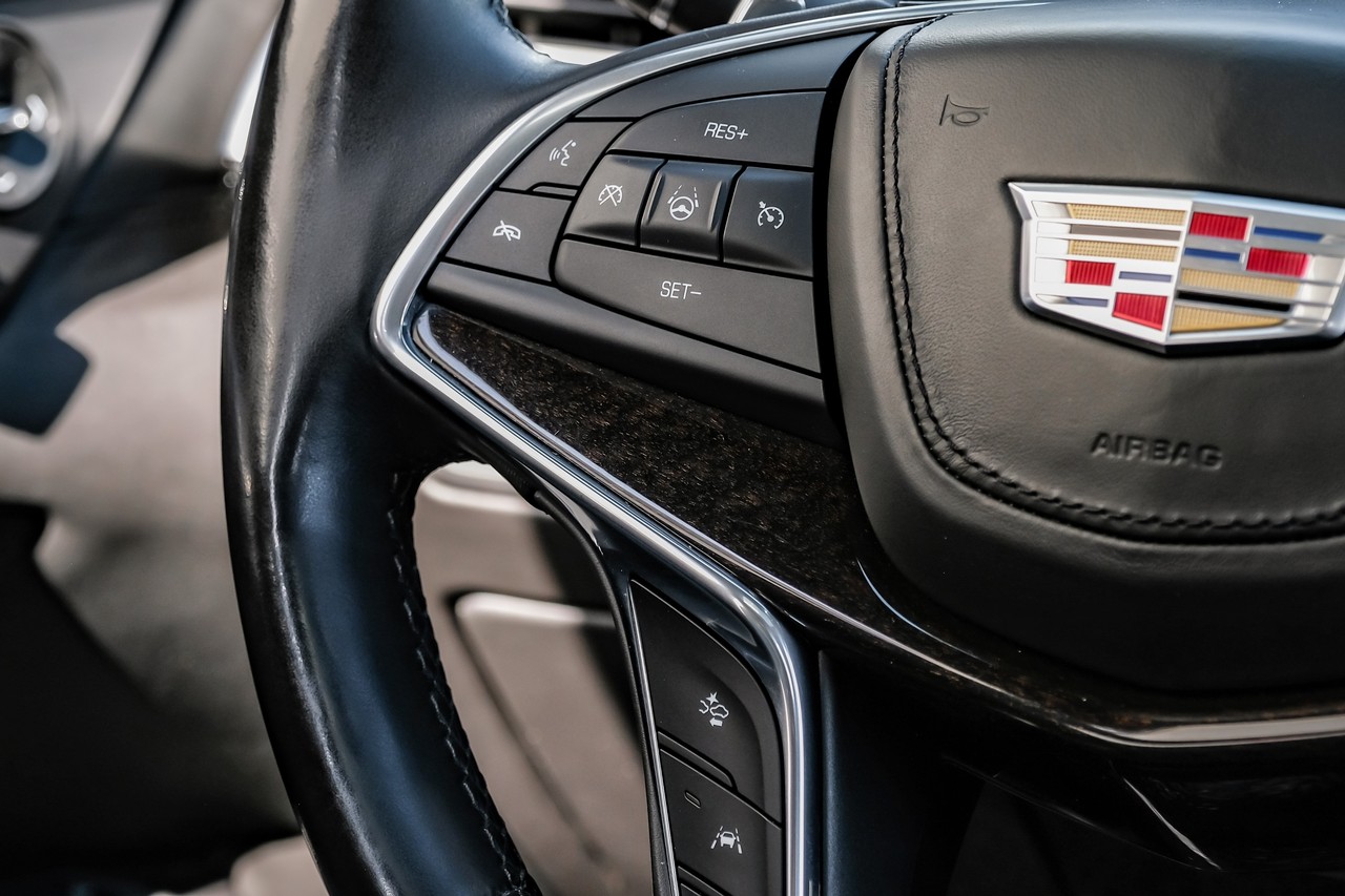 Cadillac CT6 Sedan Vehicle Main Gallery Image 21