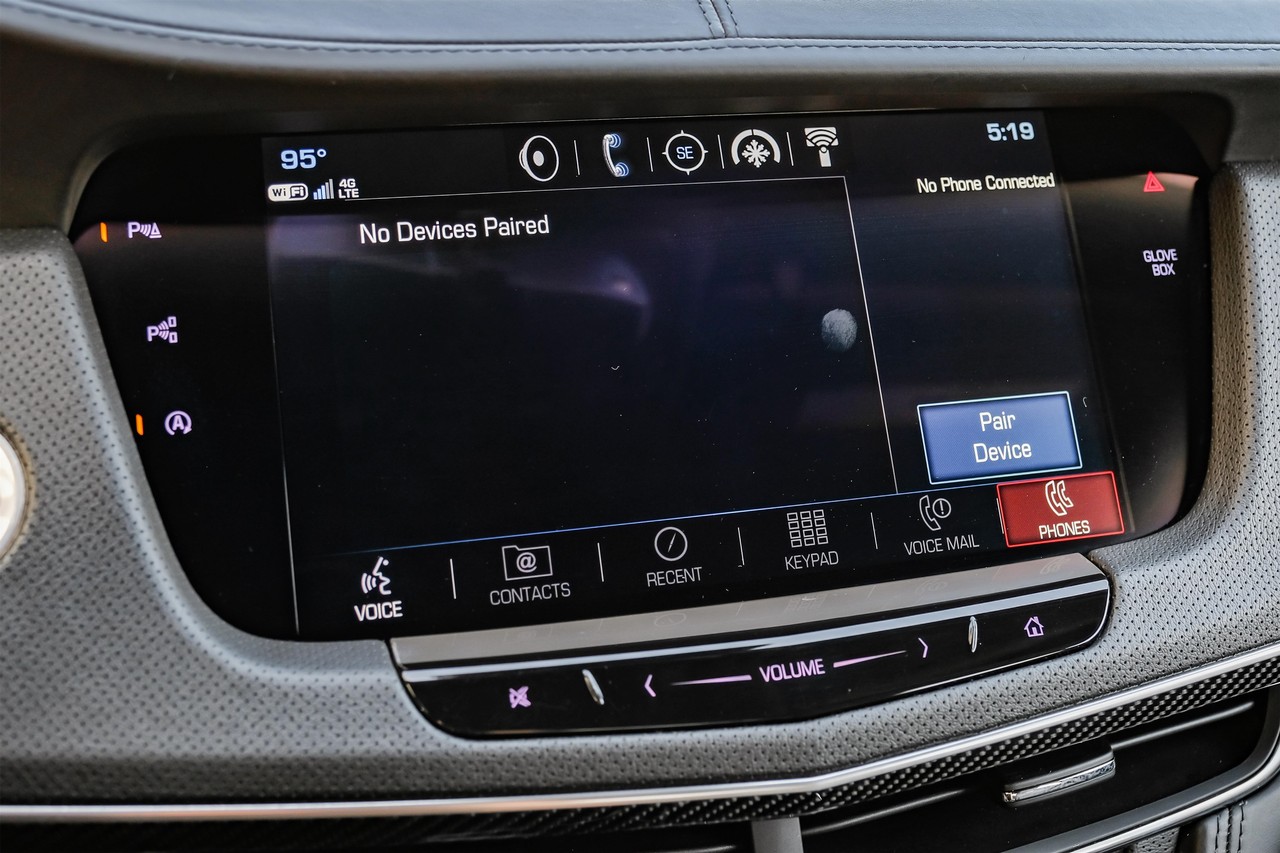 Cadillac CT6 Sedan Vehicle Main Gallery Image 31