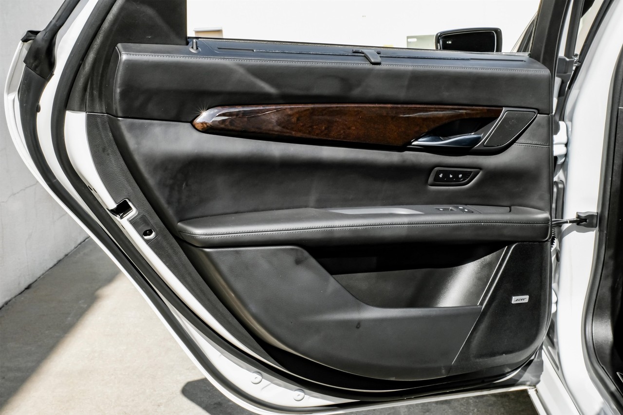 Cadillac CT6 Sedan Vehicle Main Gallery Image 44
