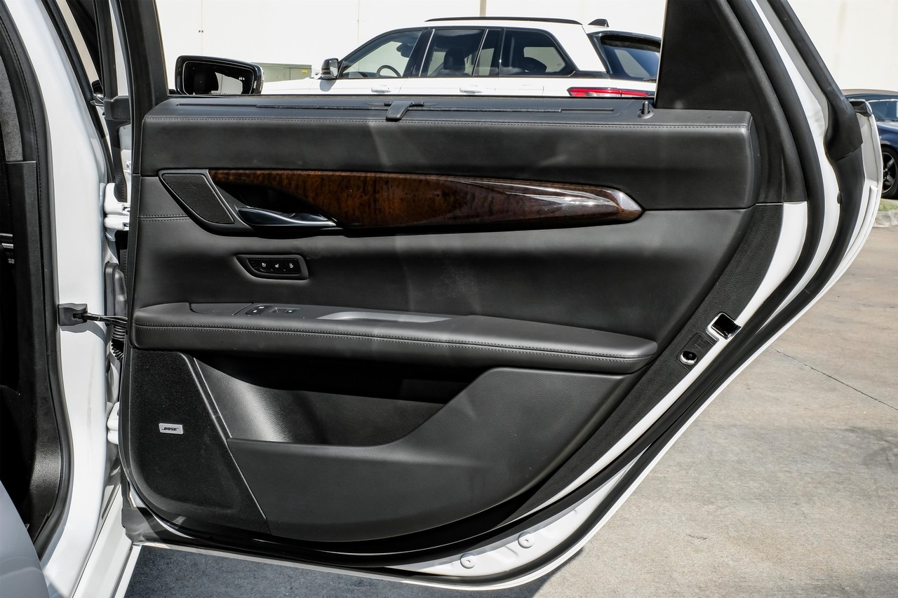 Cadillac CT6 Sedan Vehicle Main Gallery Image 45