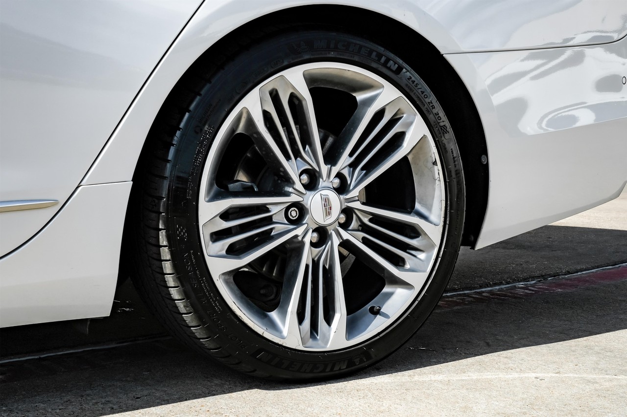 Cadillac CT6 Sedan Vehicle Main Gallery Image 52
