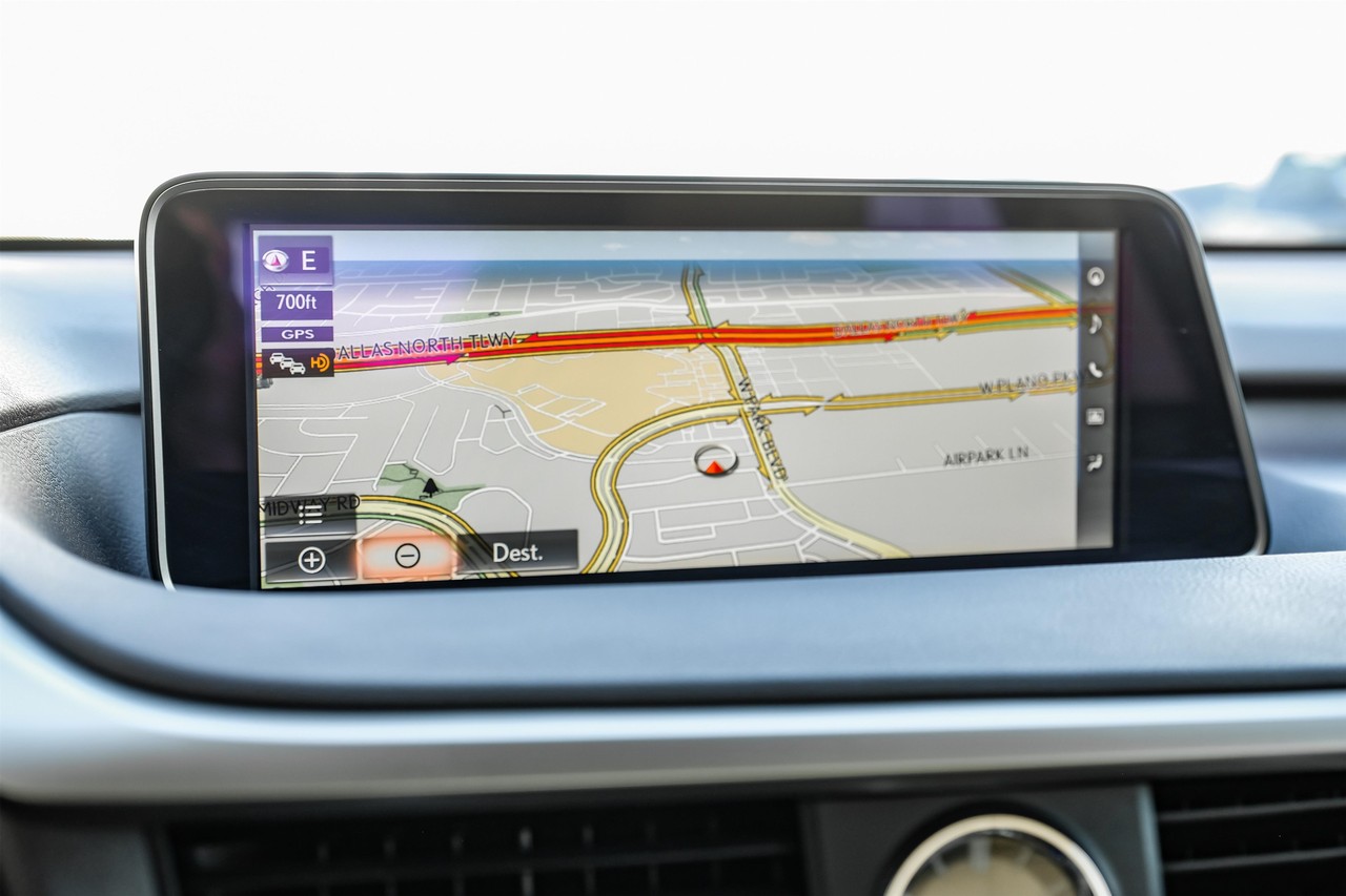 Lexus RX 350 Vehicle Main Gallery Image 26