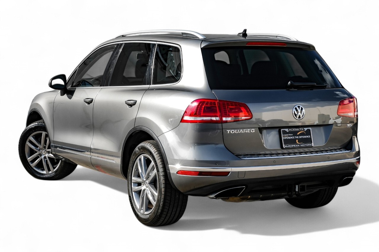 Volkswagen Touareg Vehicle Main Gallery Image 13
