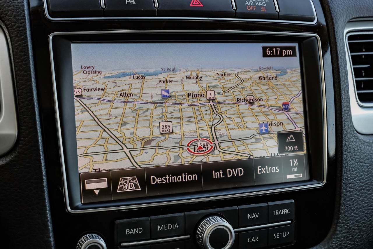 Volkswagen Touareg Vehicle Main Gallery Image 25
