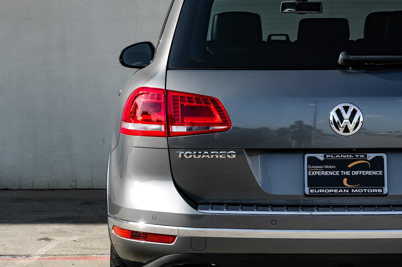 Volkswagen Touareg Vehicle Main Gallery Image 45