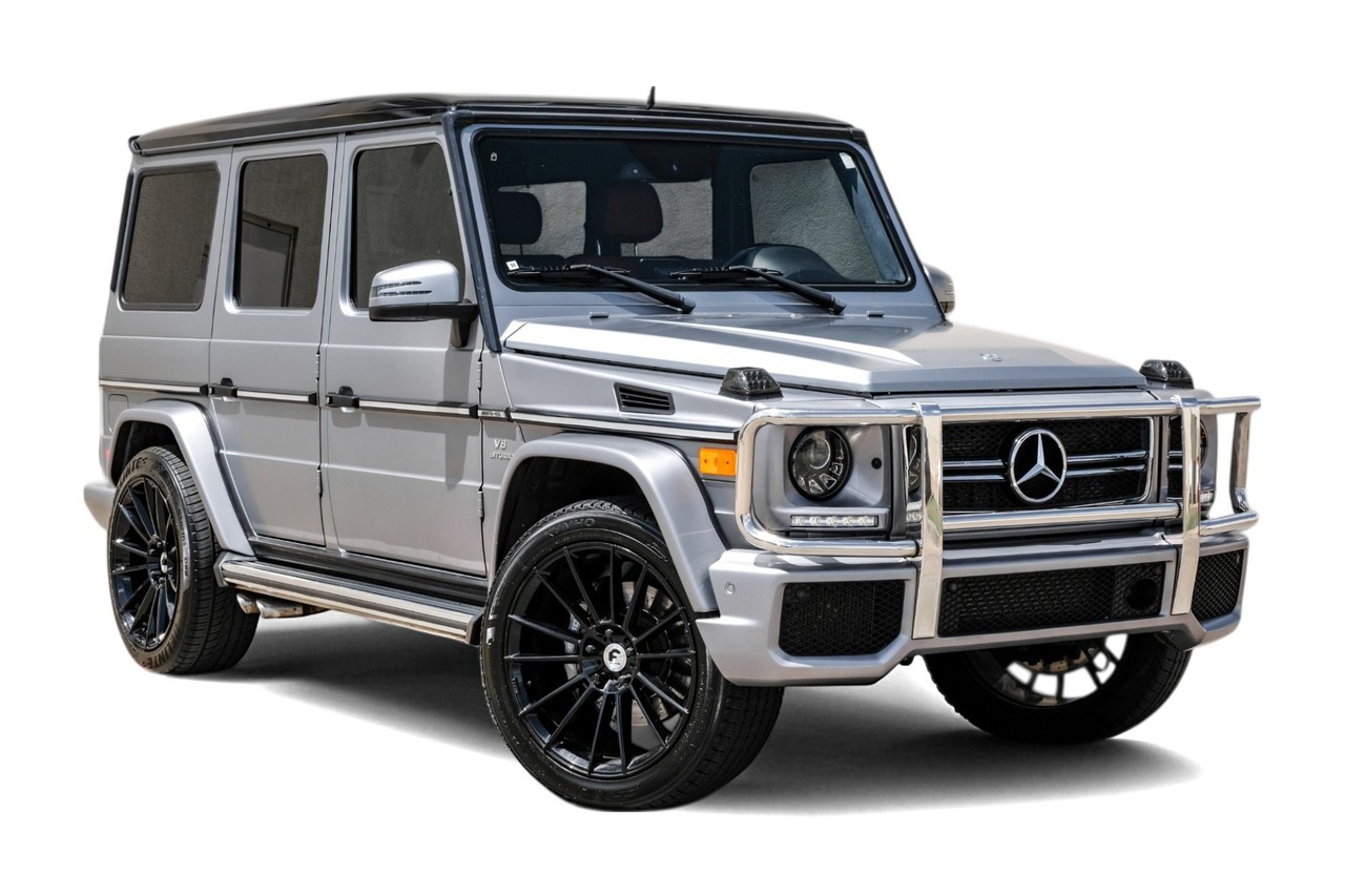Mercedes-Benz G-Class Vehicle Main Gallery Image 07