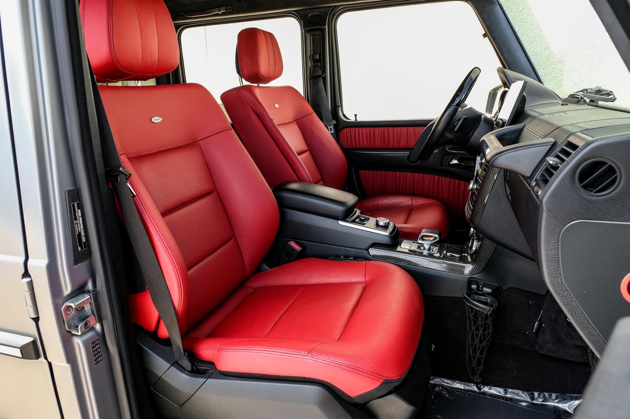 Mercedes-Benz G-Class Vehicle Main Gallery Image 31