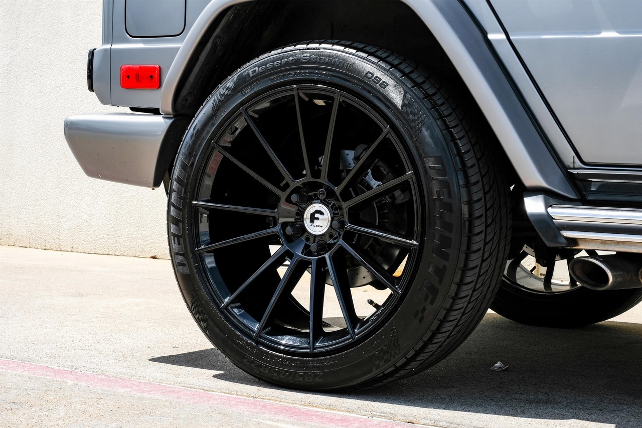 Mercedes-Benz G-Class Vehicle Main Gallery Image 49