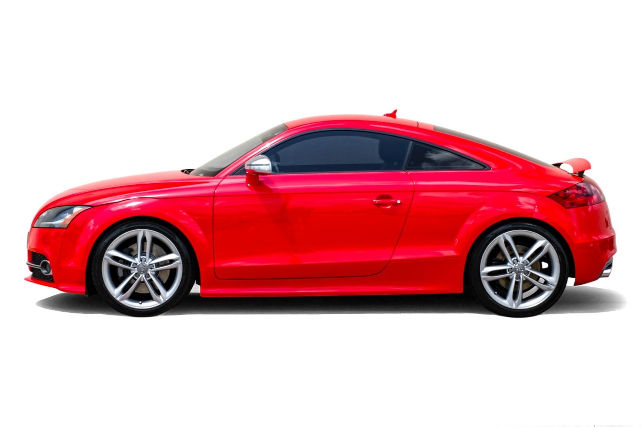 Audi TTS Vehicle Main Gallery Image 11