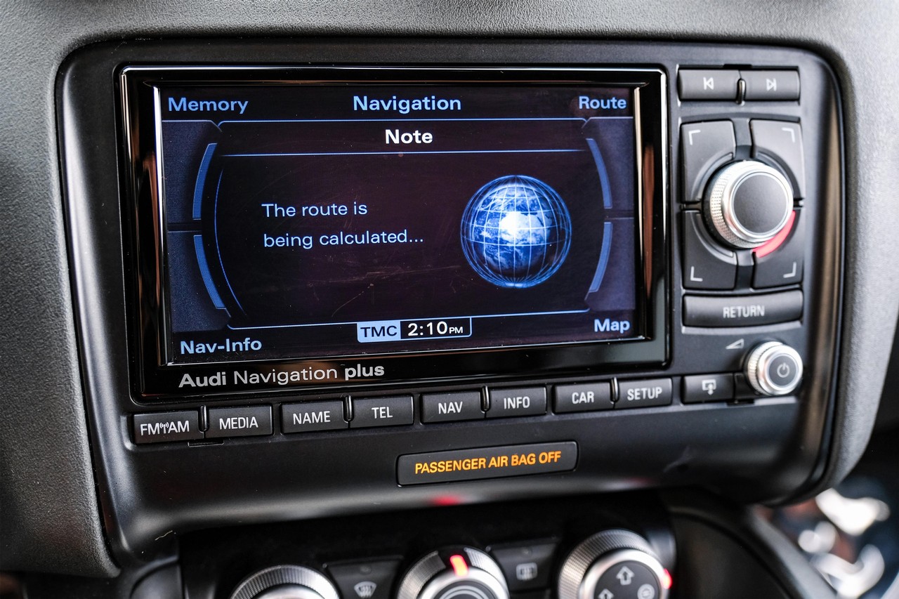 Audi TTS Vehicle Main Gallery Image 19