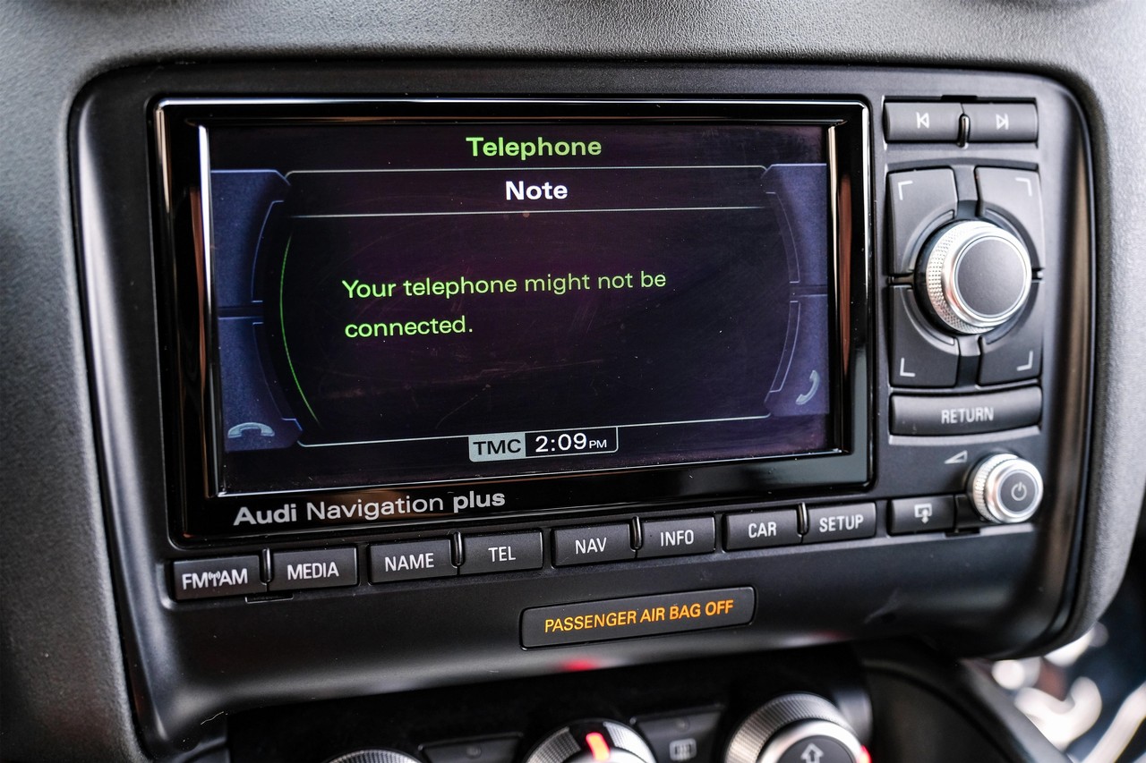 Audi TTS Vehicle Main Gallery Image 26