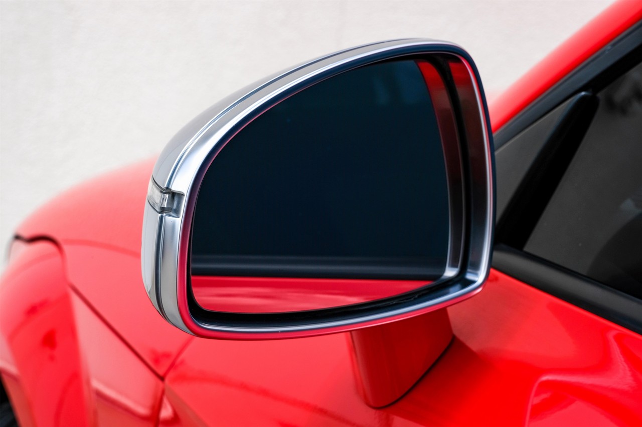 Audi TTS Vehicle Main Gallery Image 29