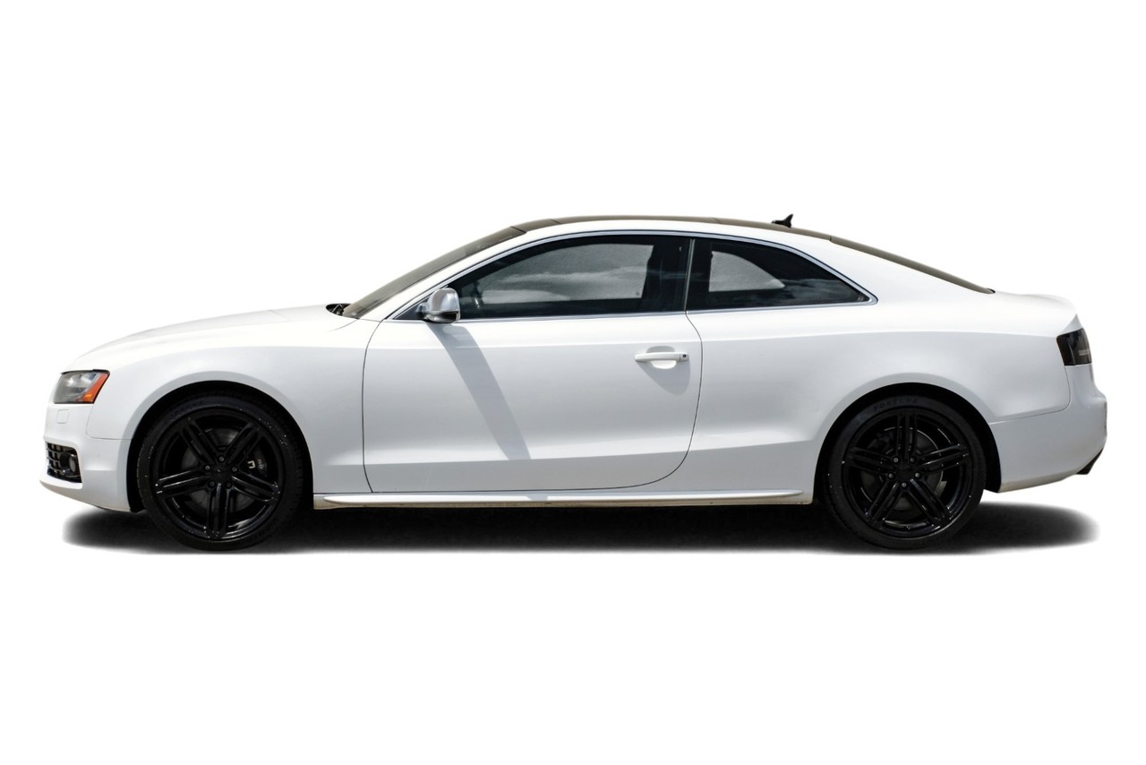 Audi S5 Vehicle Main Gallery Image 12
