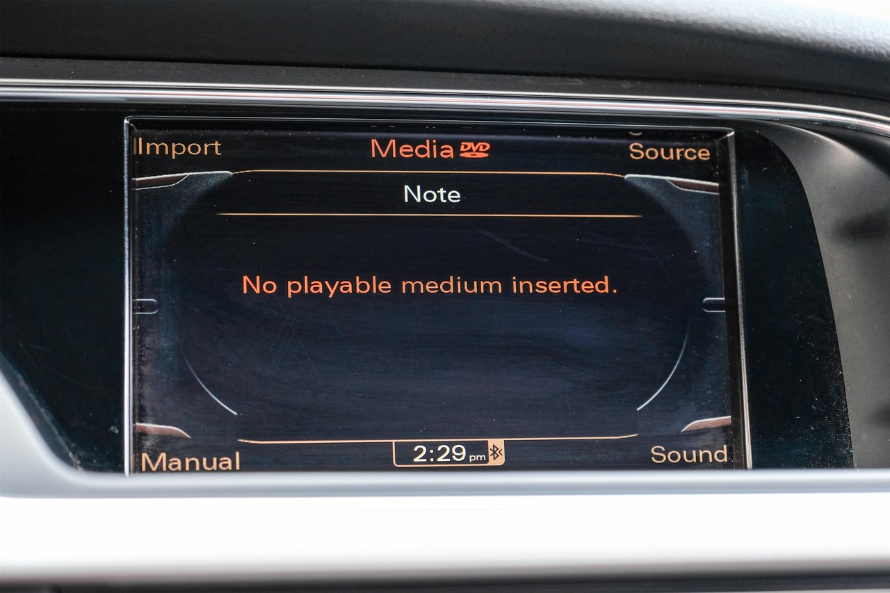 Audi S5 Vehicle Main Gallery Image 28