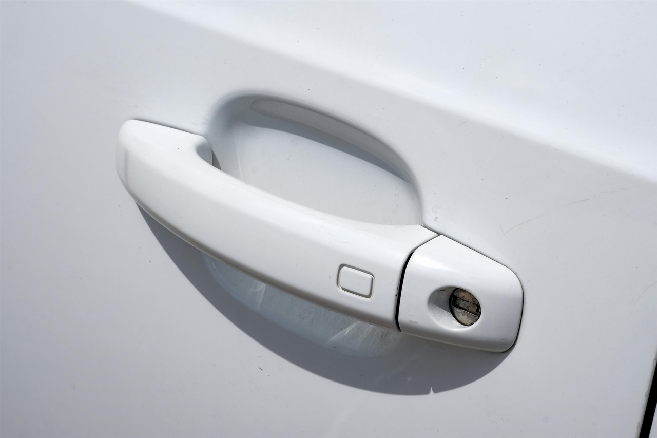Audi S5 Vehicle Main Gallery Image 31