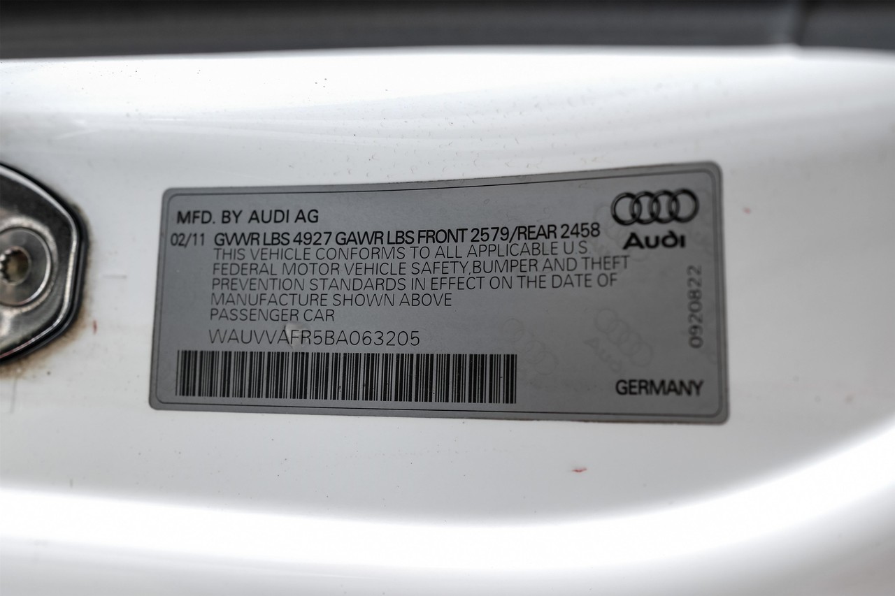 Audi S5 Vehicle Main Gallery Image 45