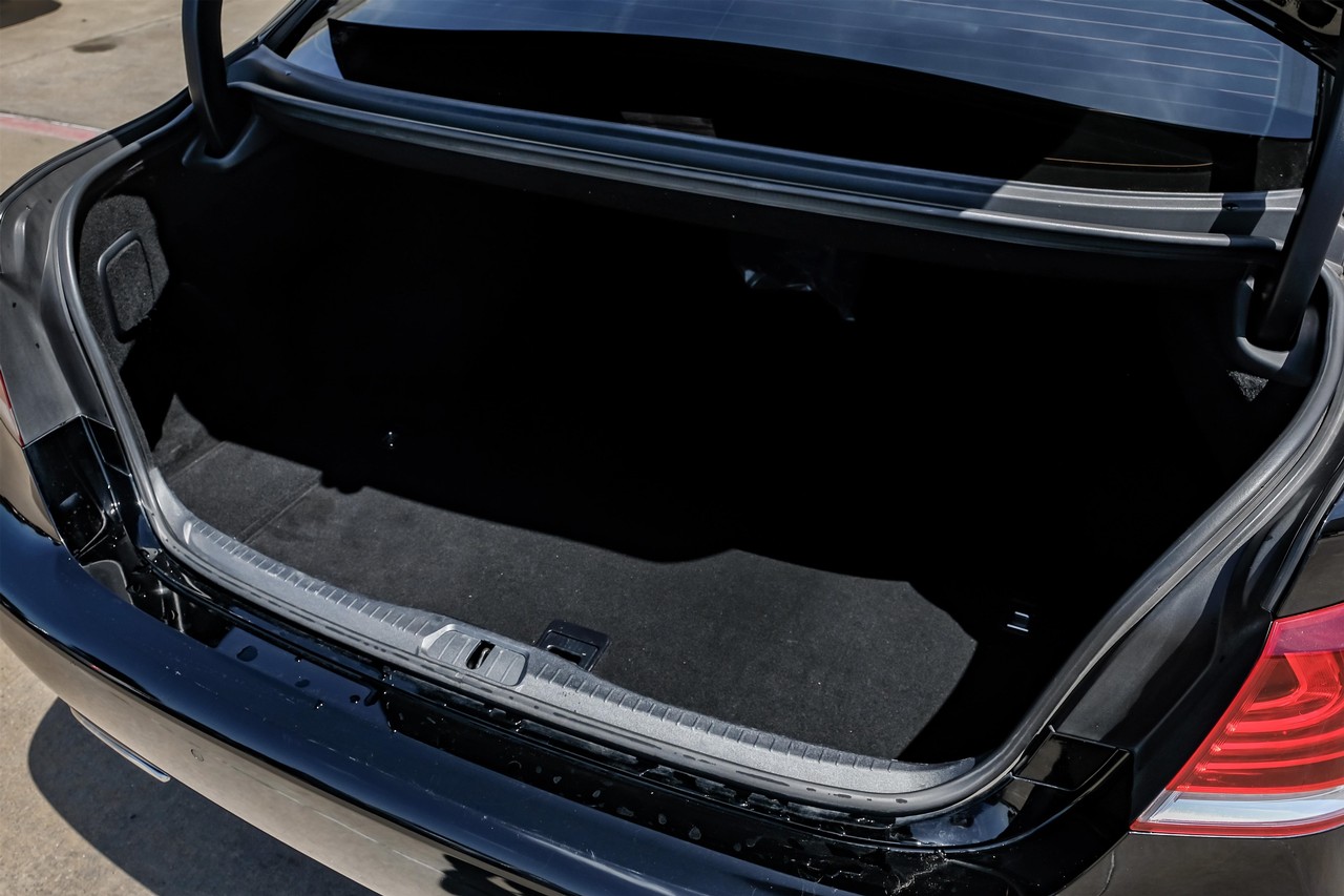 Lexus LS 460 Vehicle Main Gallery Image 44