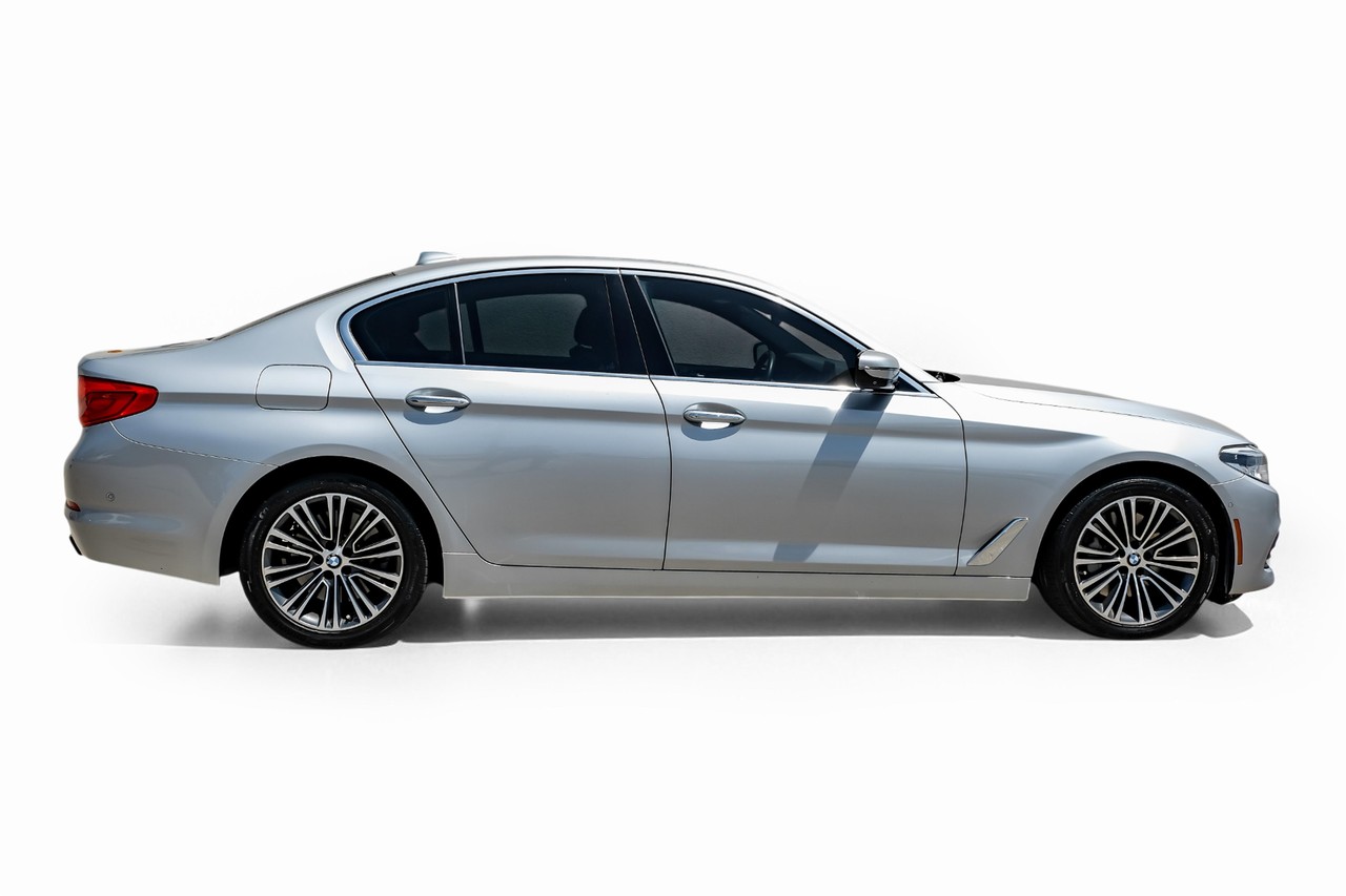 BMW 5 Series Vehicle Main Gallery Image 08