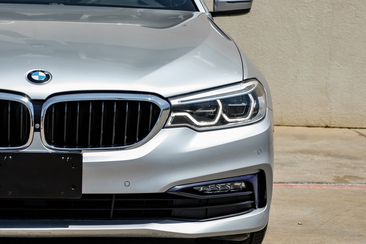 BMW 5 Series Vehicle Main Gallery Image 40