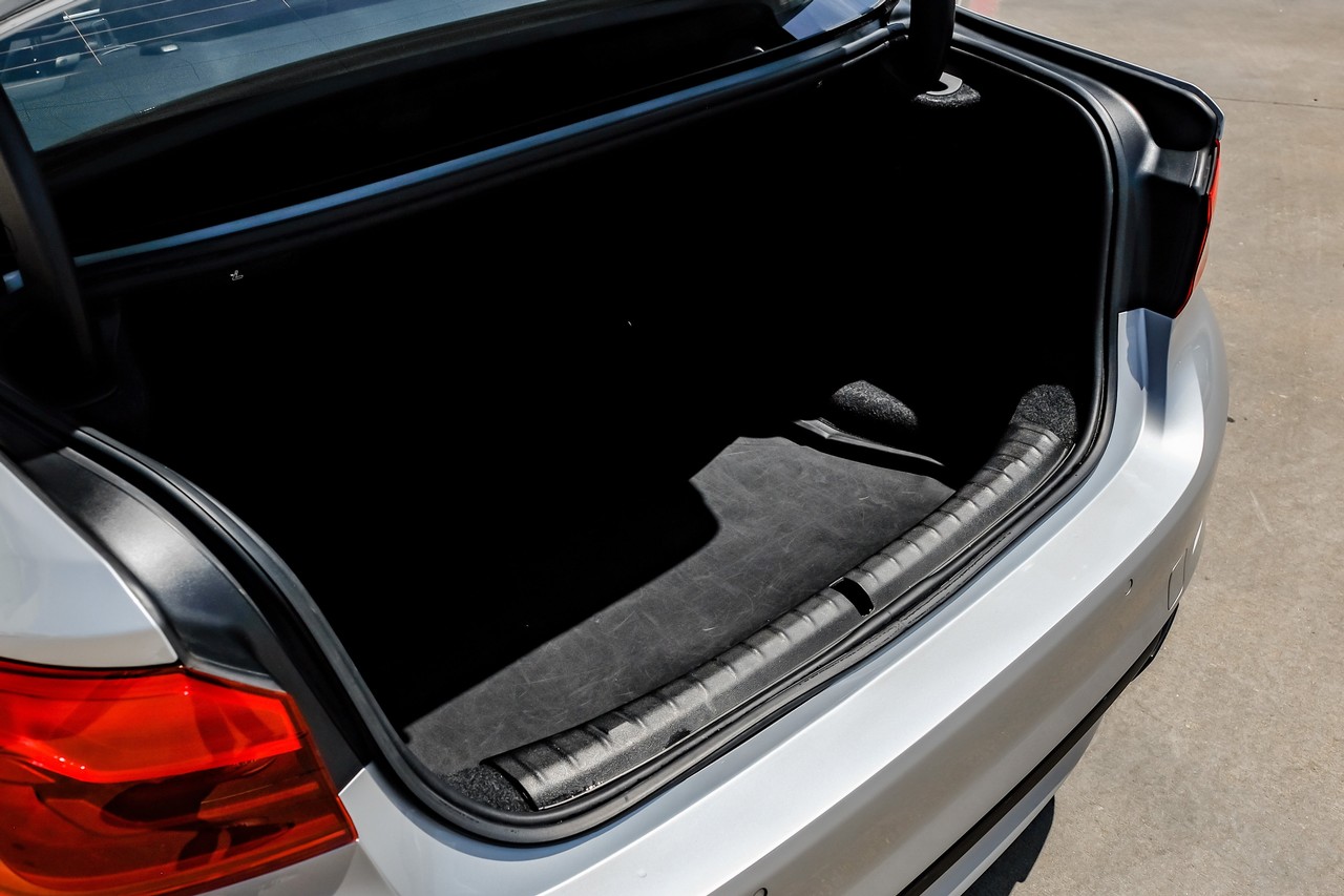 BMW 5 Series Vehicle Main Gallery Image 43