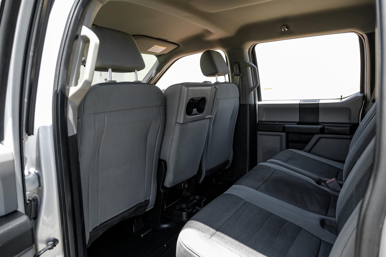 Ford F-150 Vehicle Main Gallery Image 32