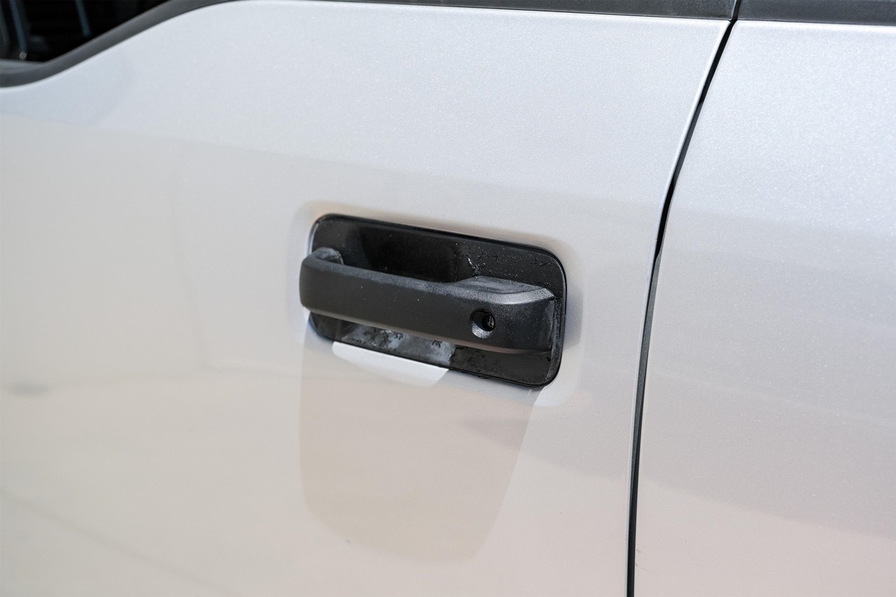 Ford F-150 Vehicle Main Gallery Image 34