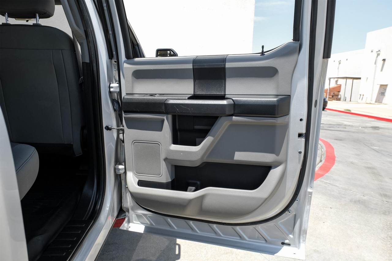 Ford F-150 Vehicle Main Gallery Image 40