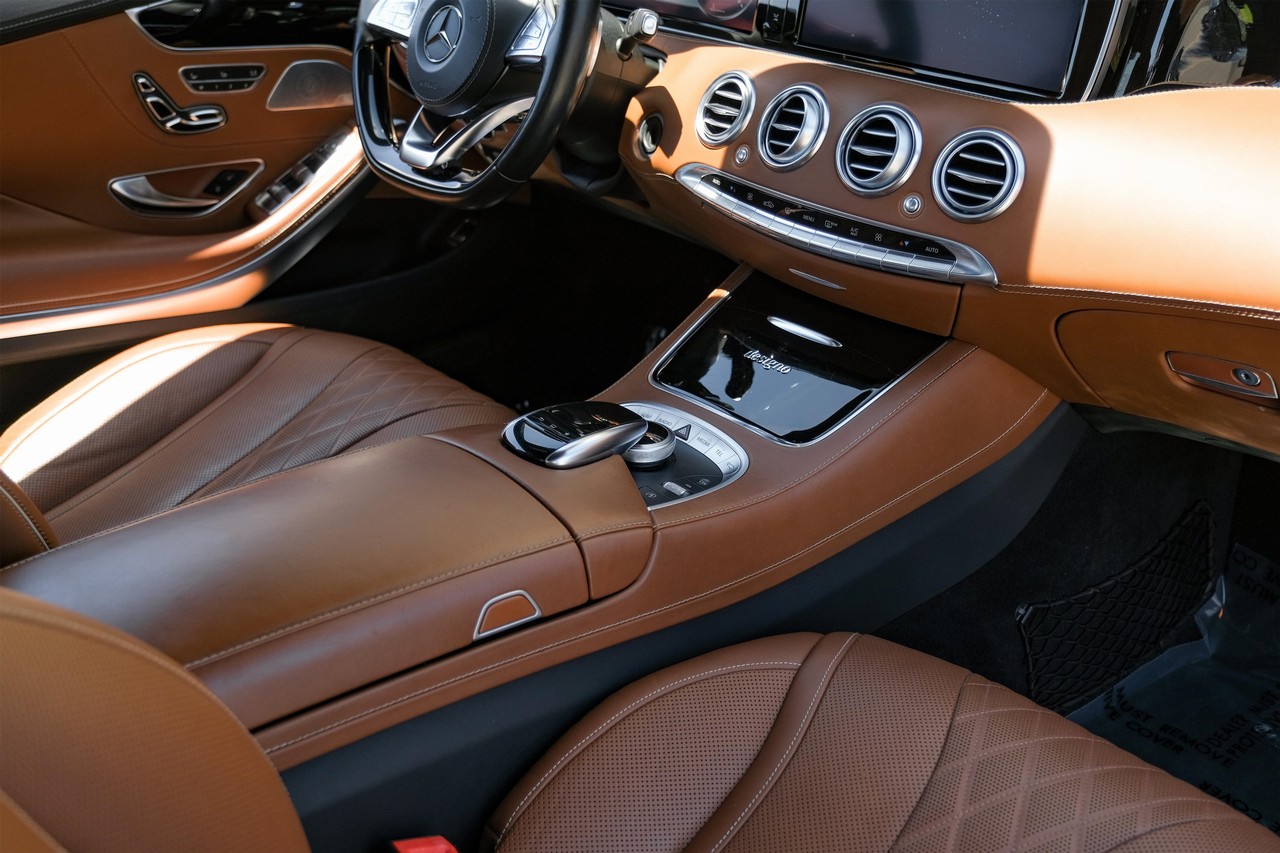 Mercedes-Benz S 550 Vehicle Main Gallery Image 21
