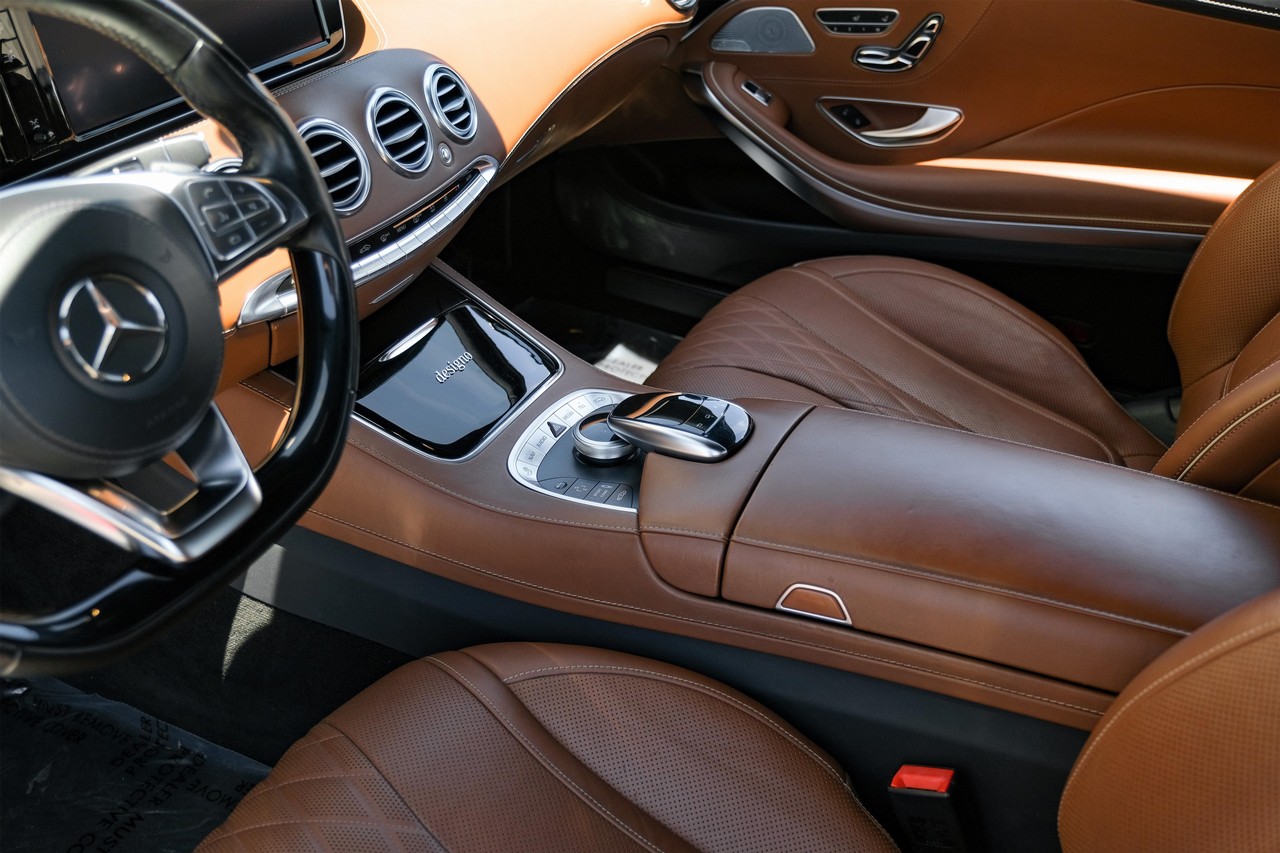 Mercedes-Benz S 550 Vehicle Main Gallery Image 22