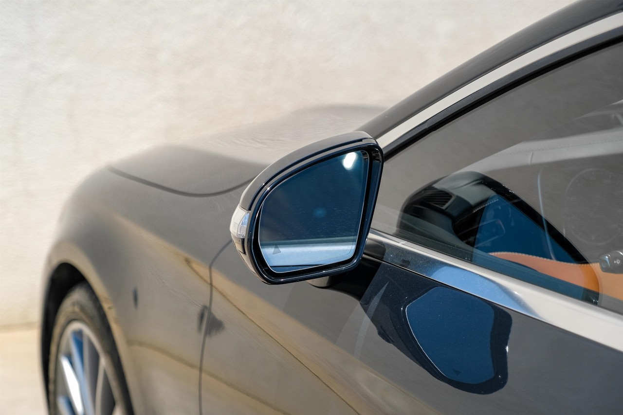 Mercedes-Benz S 550 Vehicle Main Gallery Image 30