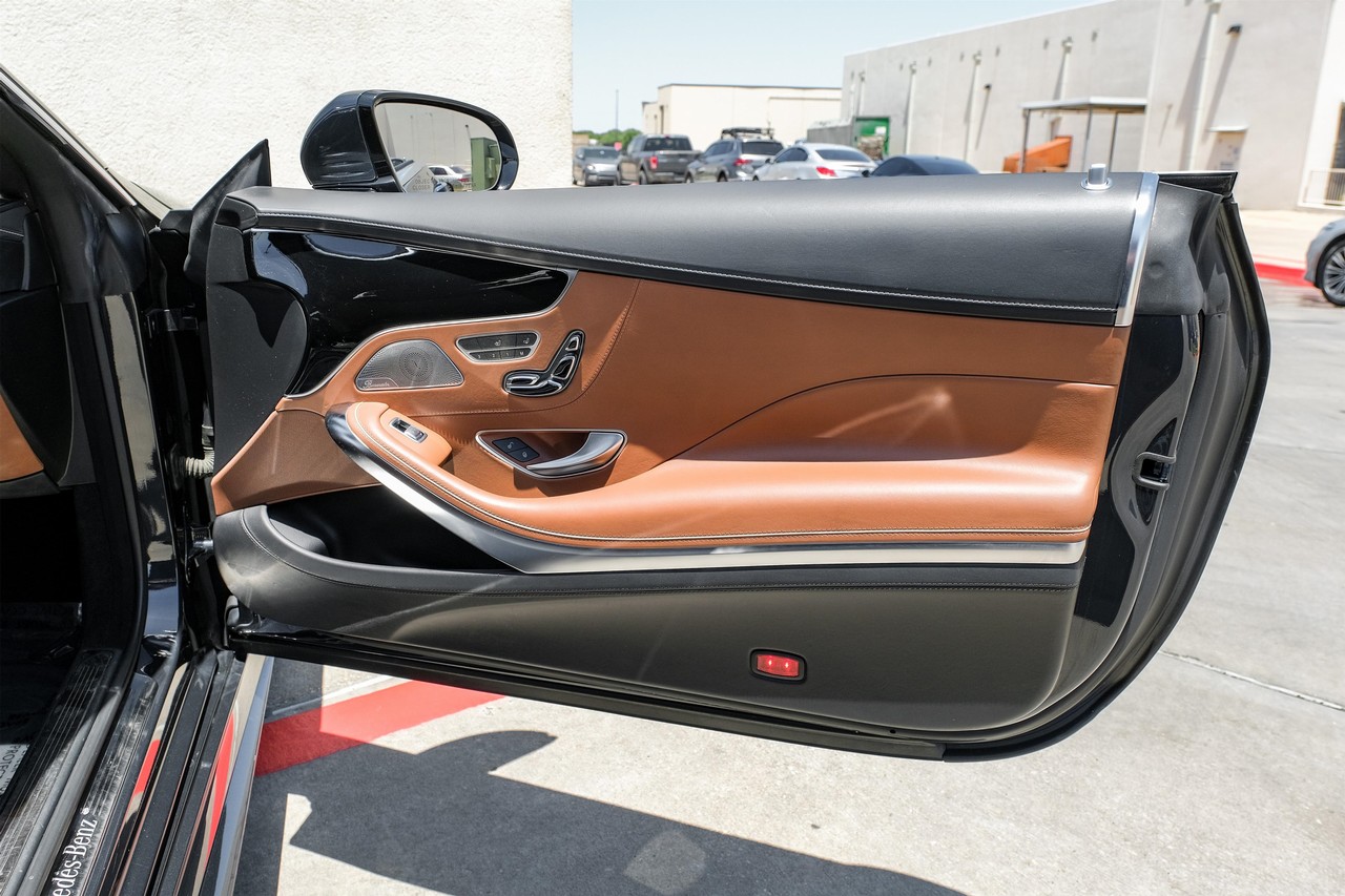 Mercedes-Benz S 550 Vehicle Main Gallery Image 34