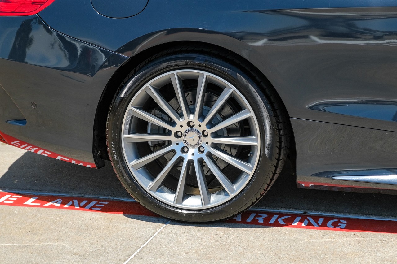 Mercedes-Benz S 550 Vehicle Main Gallery Image 40