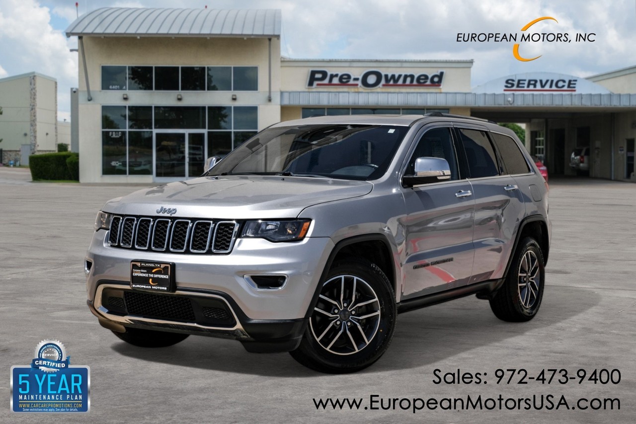 Jeep Grand Cherokee Vehicle Main Gallery Image 01